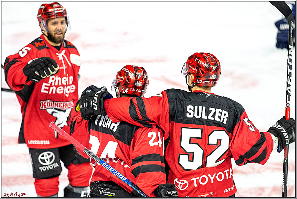 DEL; Koelner Haie - Iserlohn Roosters, 04.01.2019